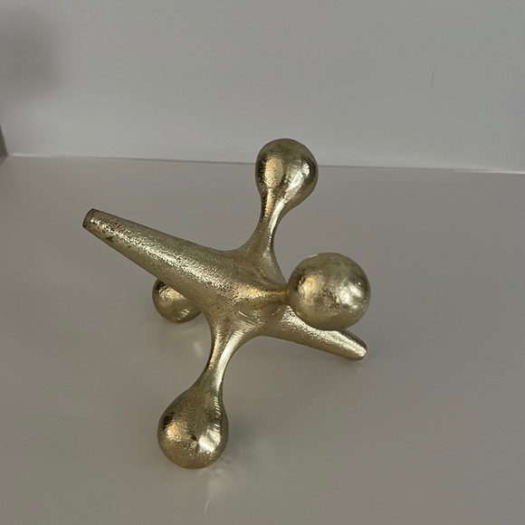 Gold Jack house decor - Picture 2 of 2